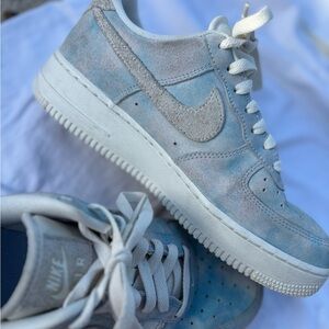 Nike Air Force 1